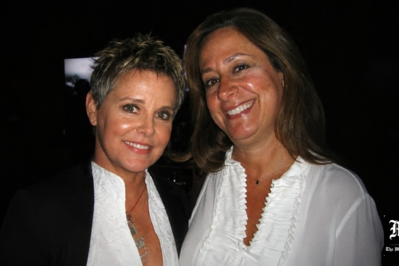 Carrie Schenken: Amanda Bearse’s Wife, Age, Career, Wedding and Family Life